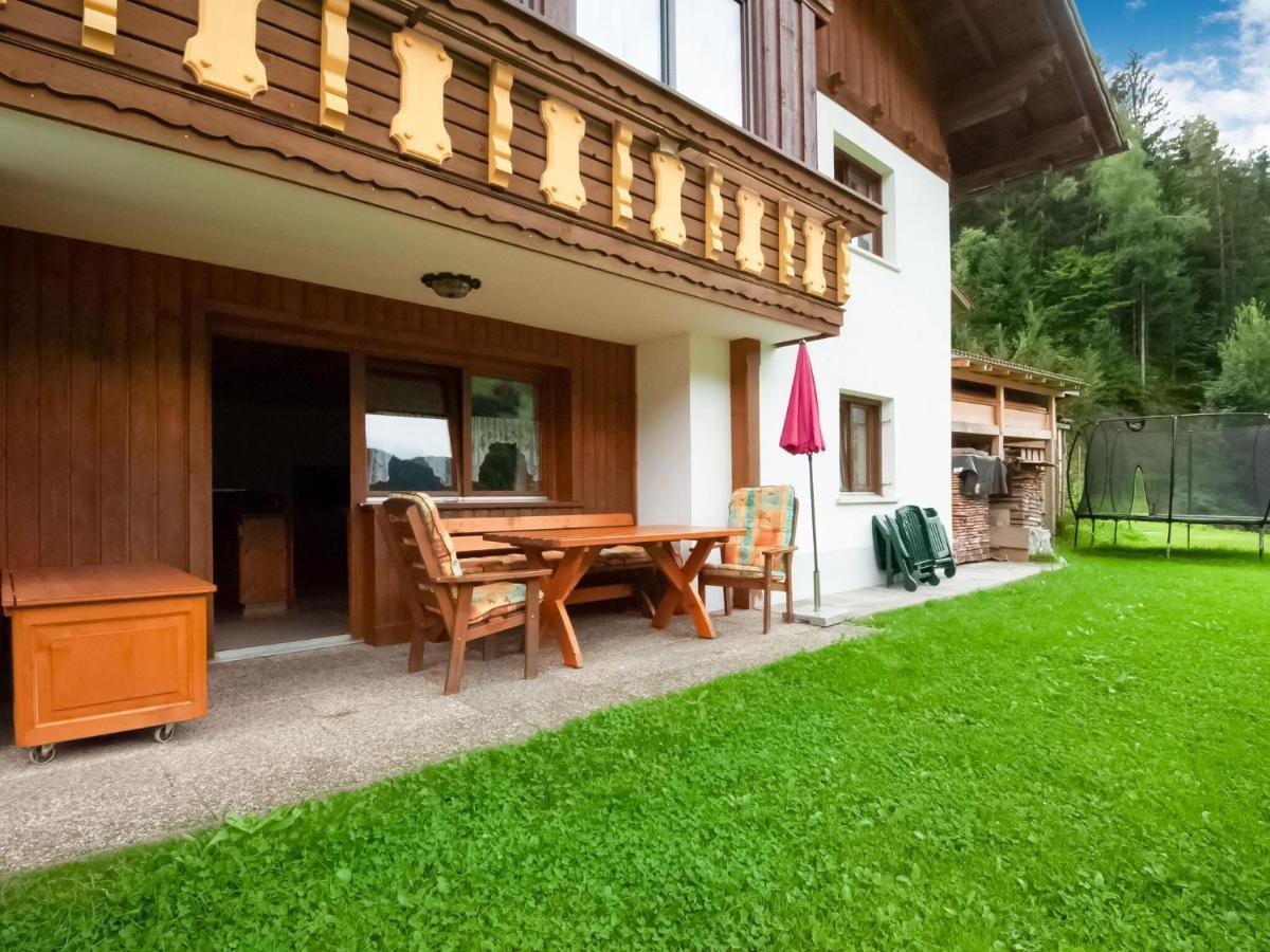 Apartment On The Mountainside In Silbertal Eksteriør bilde